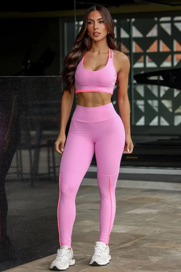 Conjunto fitness Rosa